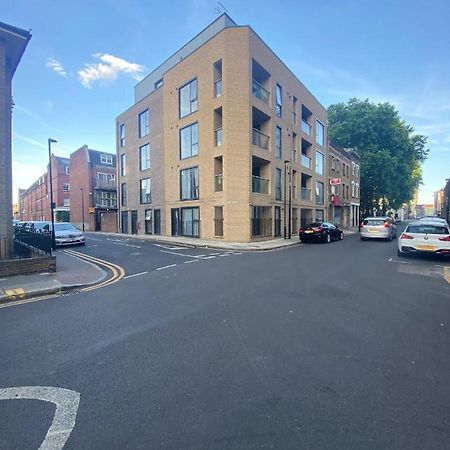 Central London, Jaccuzzi,Newbuild, 2 Bedrooms Two Baths ภายนอก รูปภาพ