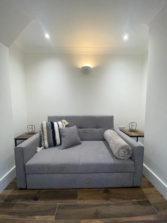 Central London, Jaccuzzi,Newbuild, 2 Bedrooms Two Baths ภายนอก รูปภาพ