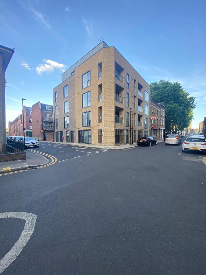 Central London, Jaccuzzi,Newbuild, 2 Bedrooms Two Baths ภายนอก รูปภาพ