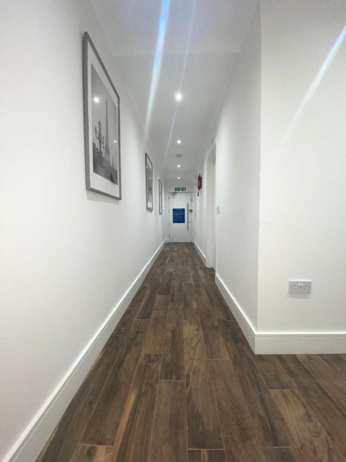 Central London, Jaccuzzi,Newbuild, 2 Bedrooms Two Baths ภายนอก รูปภาพ